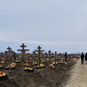 Военное кладбище в России